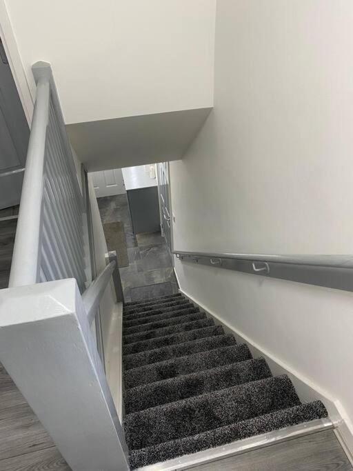 2 Bed House Sleeps 4-5 Liverpool Exterior foto